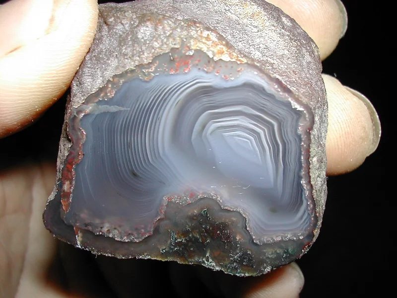 Mineral photo of Agate from locality Morcinov, Czech Republic