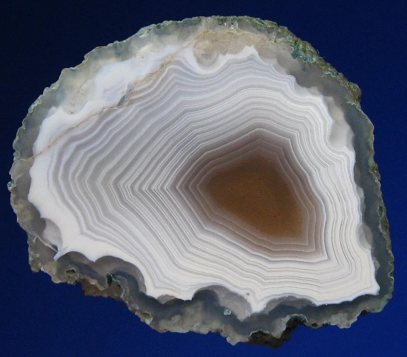 Mineral photo of Agate from locality Morcinov, Czech Republic