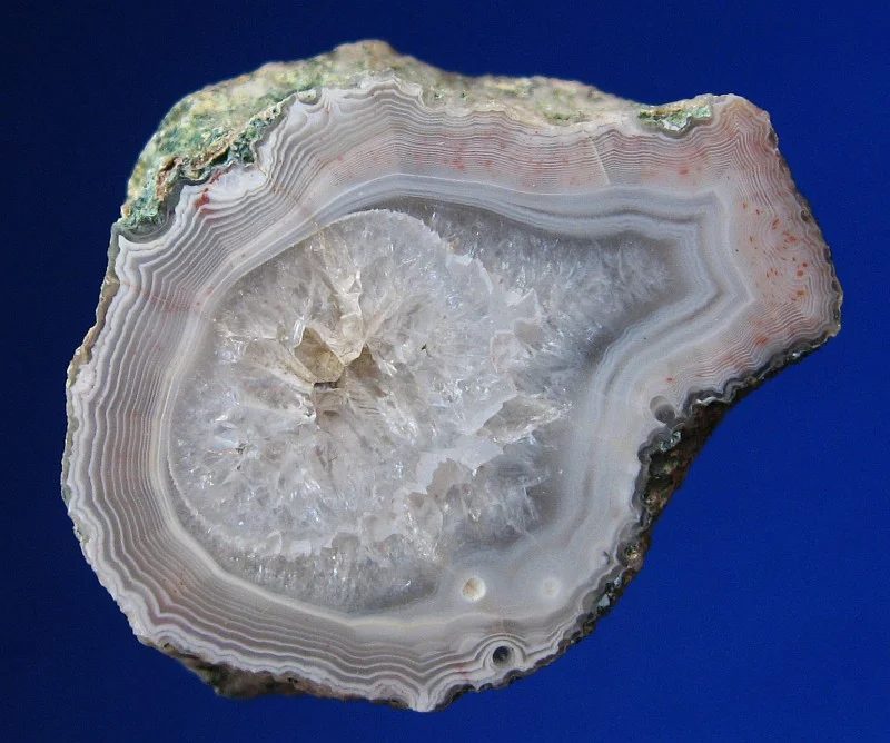 Mineral photo of Agate from locality Morcinov, Czech Republic