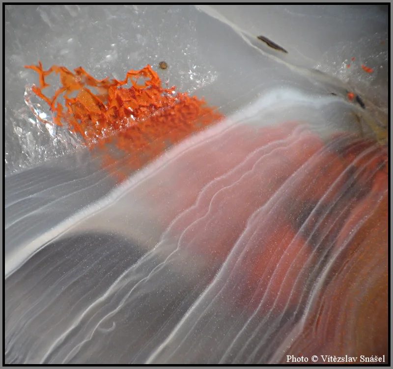 Mineral photo of Agate from locality Morcinov, Czech Republic
