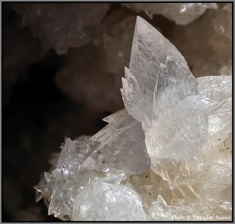 Mineral photo of Calcite from locality Cavnic, Romania