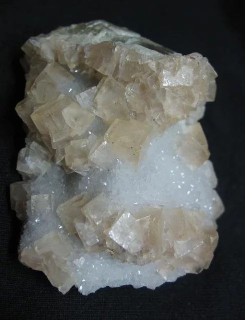 Mineral photo of Fluorite from locality Běstvina, Czech Republic