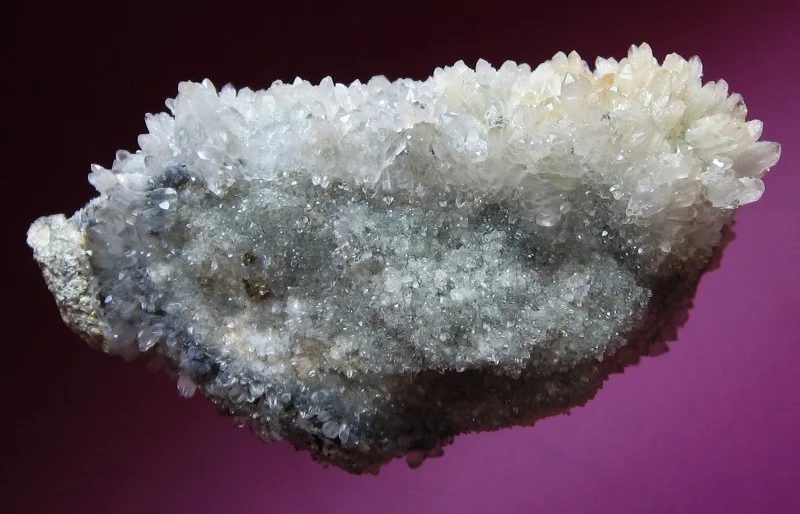 Mineral photo of Quartz from locality Banská Štiavnica, Slovakia