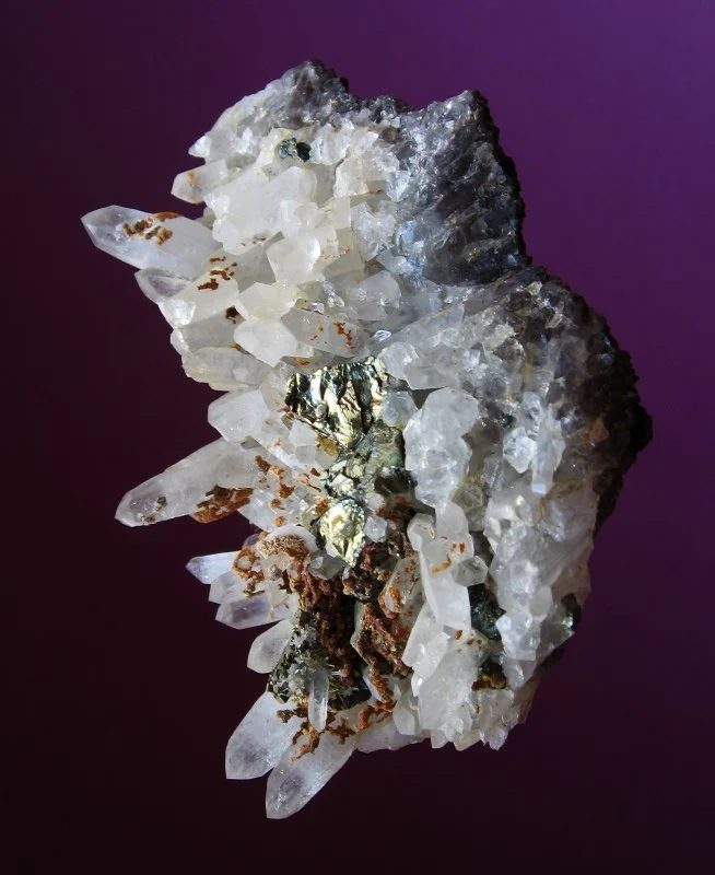 Chalcopyrite, Quartz