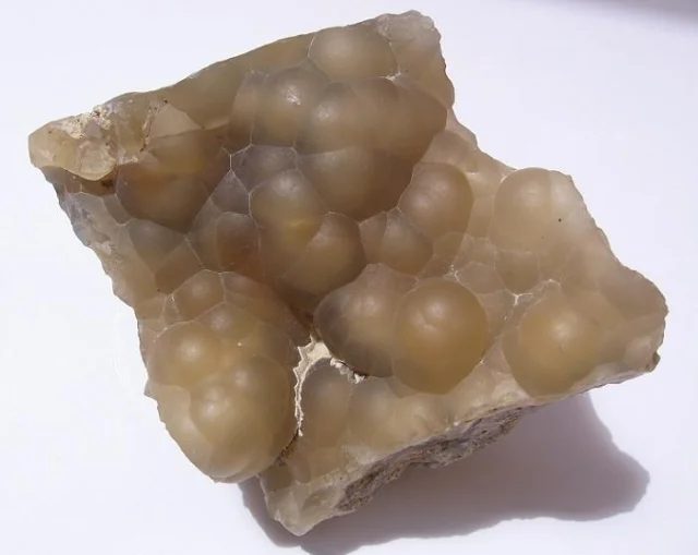 Quartz (var. chalcedony)