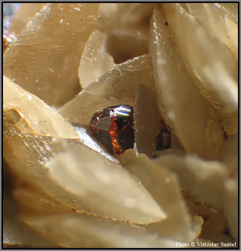 Siderite, Sphalerite