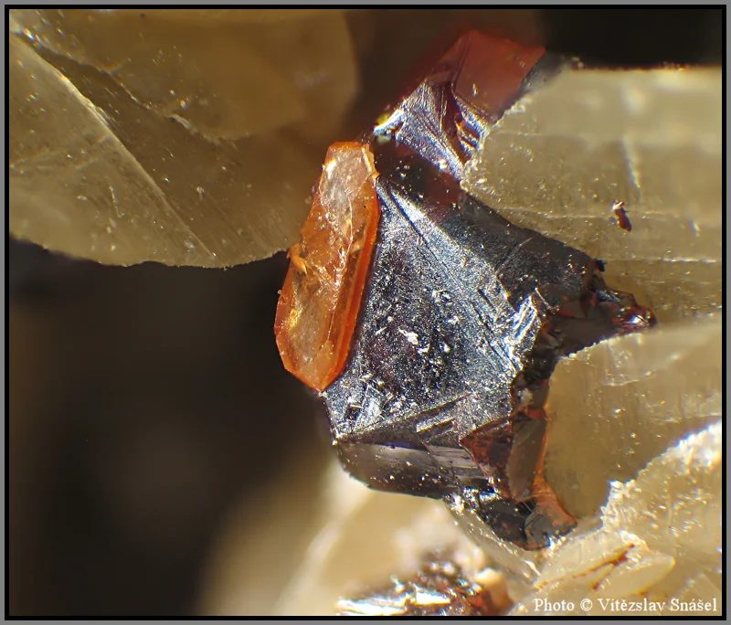 Siderite, Sphalerite