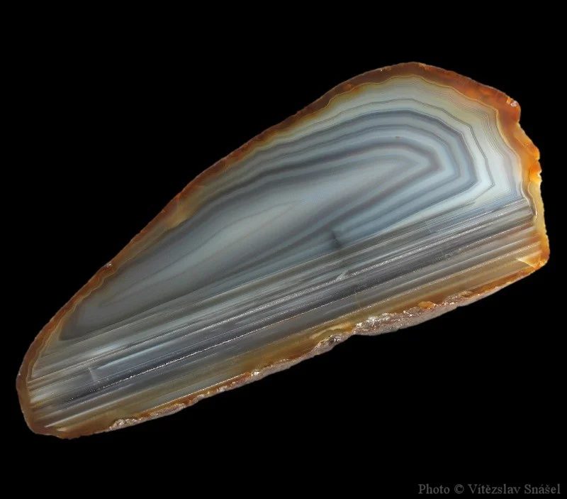 Mineral photo of Agate from locality Rio Grande do Sul, Brazil