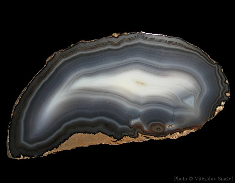 Mineral photo of Agate from locality Rio Grande do Sul, Brazil