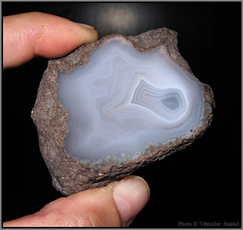 Mineral photo of Agate from locality Morcinov, Czech Republic