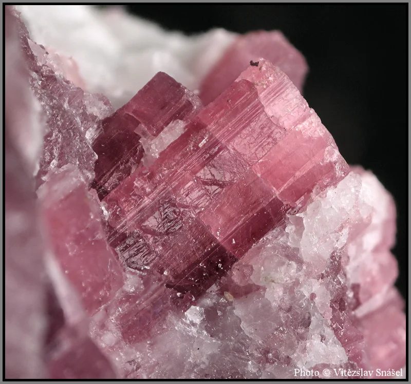 Mineral photo of Elbaite (var. rubellite) from locality Minas Gerais, Brazil