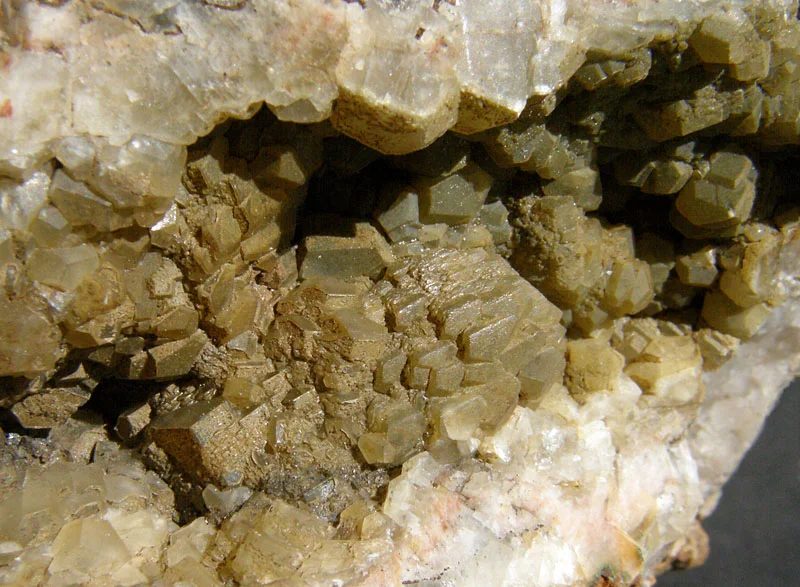 Mineral photo of Calcite from locality Zlatý Kopec, Czech Republic