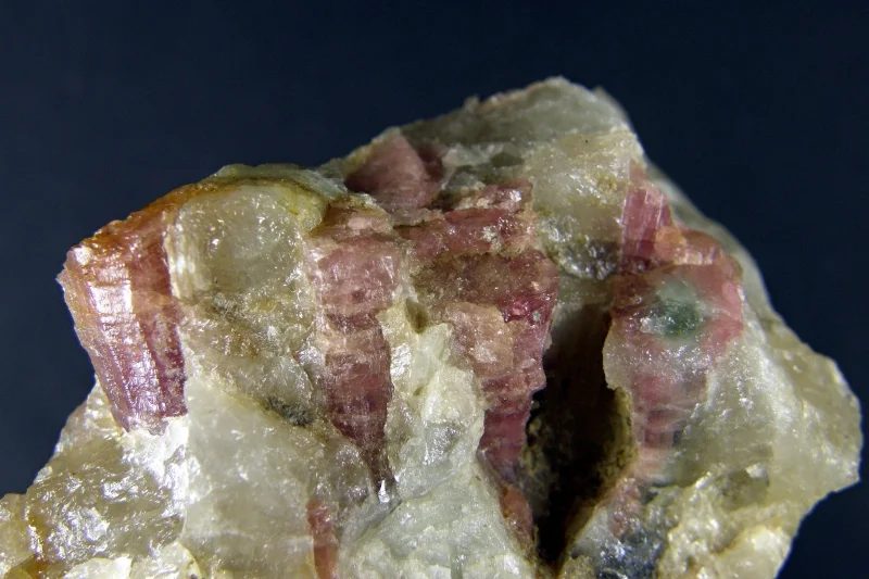 Mineral photo of Elbaite (var. rubellite) from locality Nová Ves, Czech Republic