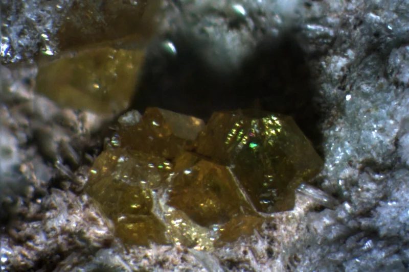 Topazolite