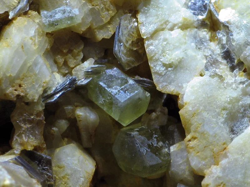 Fluorapatite