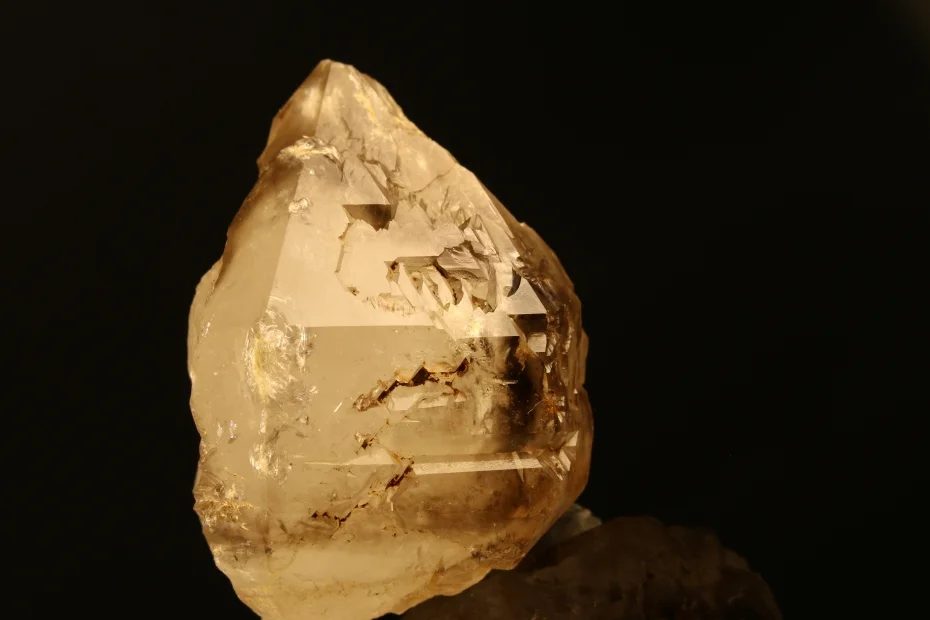 Mineral photo of Quartz (var. smoky) from locality Bory, Czech Republic