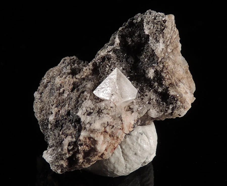 Scheelite