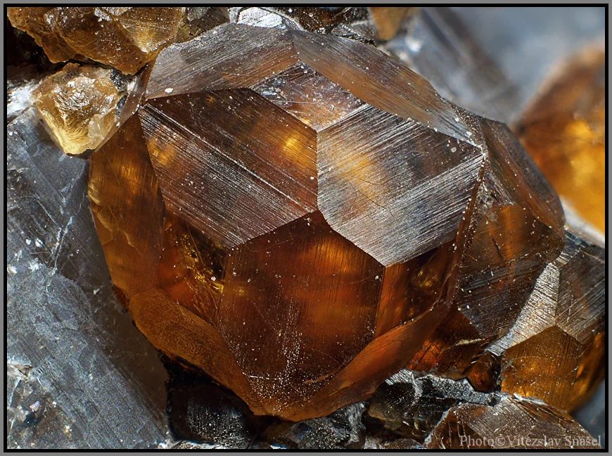 Mineral photo of Spessartine from locality Wushan Spessartine Mine, Fujian, China