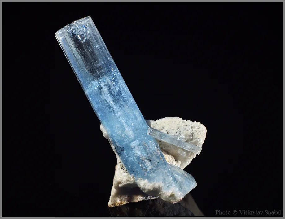 Beryl (var. aquamarine)