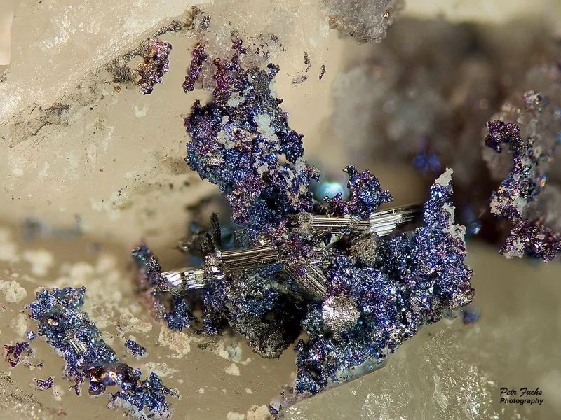 Bismuth, Bismuthinite