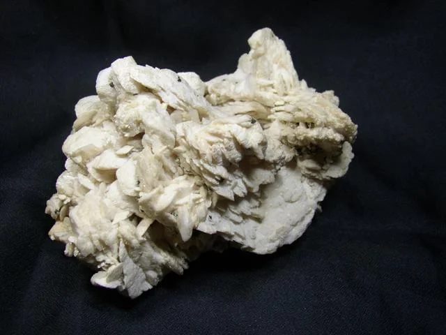 Calcite (var. manganoan calcite)
