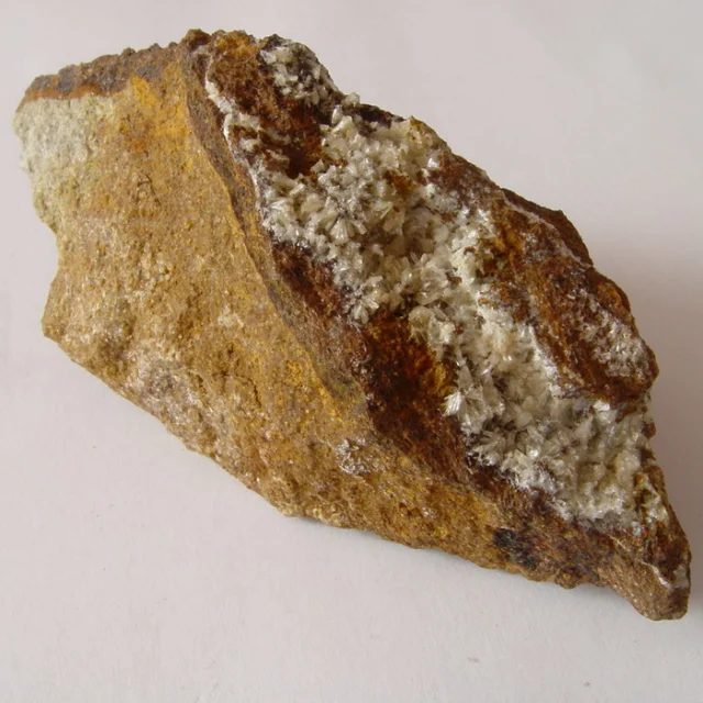 Wavellite