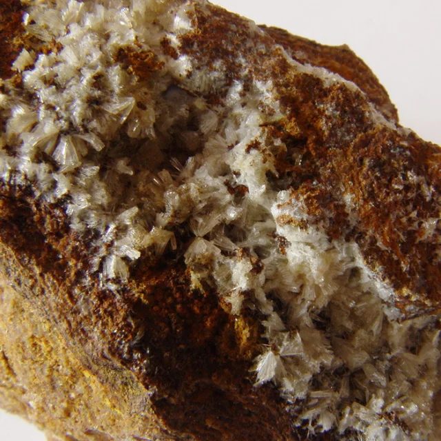 Wavellite