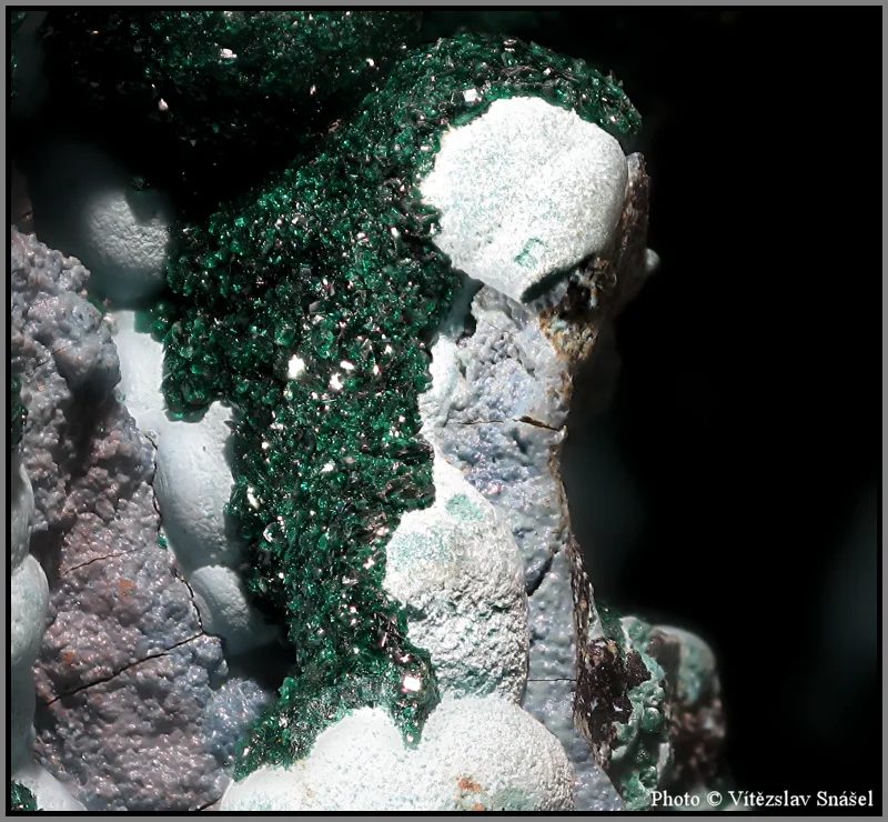 Mineral photo of Chrysocolla, Malachite from locality Lukuni mine, Republic of the Congo