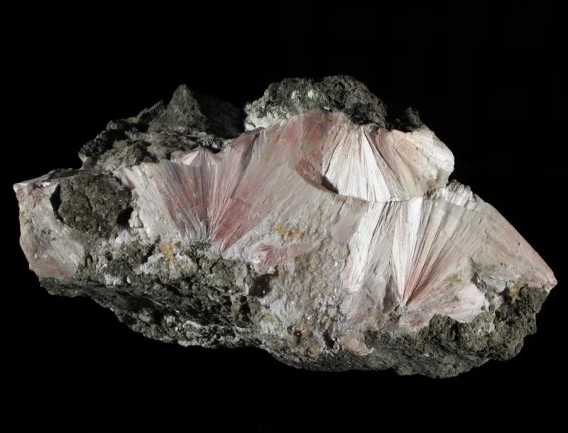 Mineral photo of Pectolite from locality Želechovské údolí, Czech Republic