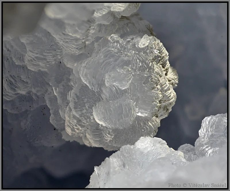 Mineral photo of Prehnite from locality Poonah, India