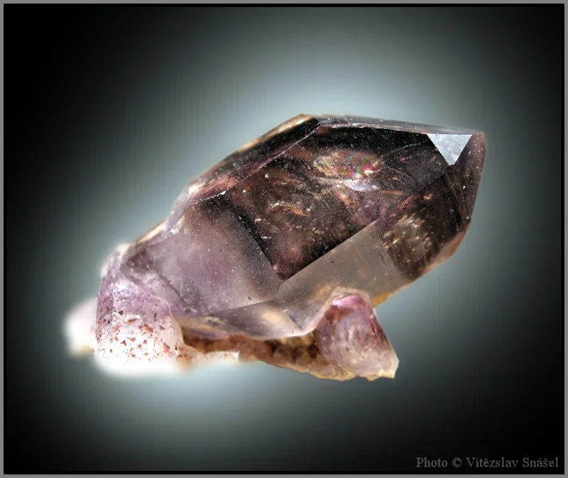 Quartz (var. amethyst)