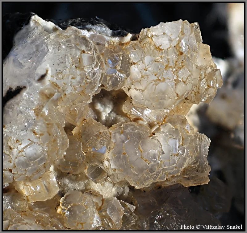 Thomsonite-(Ca)