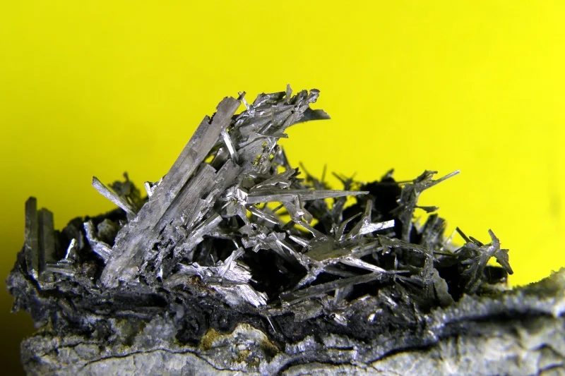 Mineral photo of Dyscrasite from locality Příbram, Czech Republic
