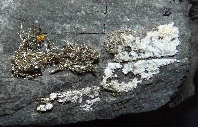 Mineral photo of Millerite from locality Staříč, Czech Republic