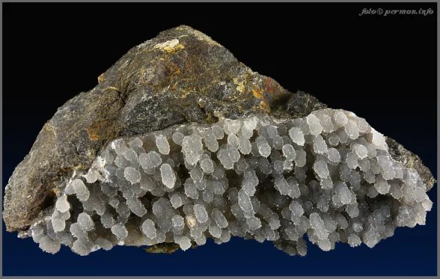 Quartz (var. chalcedony)