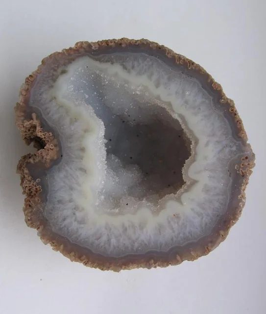Mineral photo of Agate from locality Rio Grande do Sul, Brazil