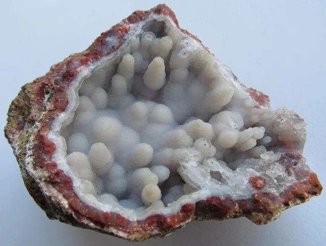 Mineral photo of Quartz (var. chalcedony) from locality Sidi Rahal, Morocco