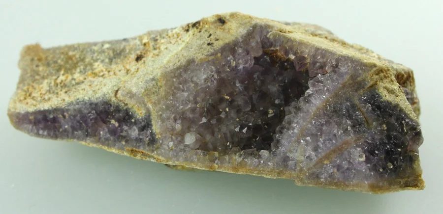 Quartz (var. amethyst)