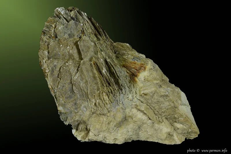 Mineral photo of Muscovite from locality Meclov, Czech Republic