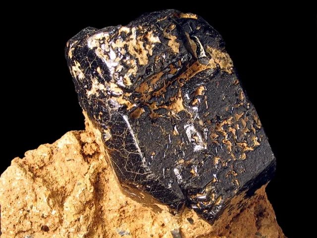 Kaersutite