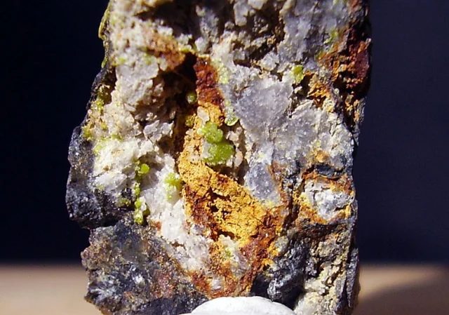 Mineral photo of Pyromorphite from locality Valaská Belá, Slovakia
