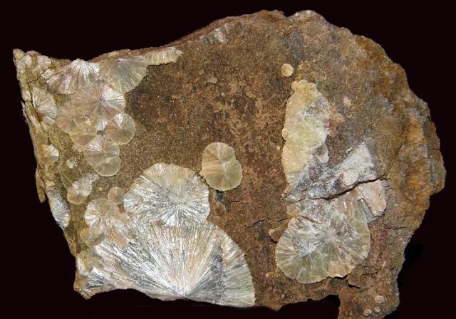 Wavellite