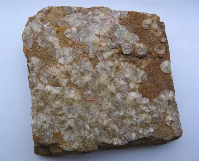 Wavellite