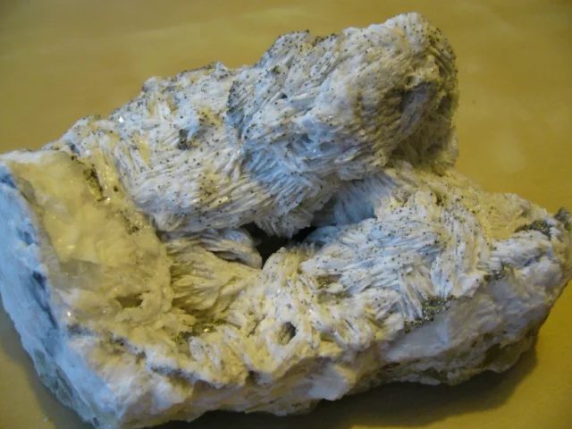 Mineral photo of Baryte, Pyrite from locality Běstvina, Czech Republic