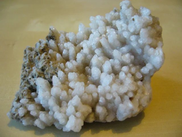 Mineral photo of Calcite from locality Příbram, Czech Republic