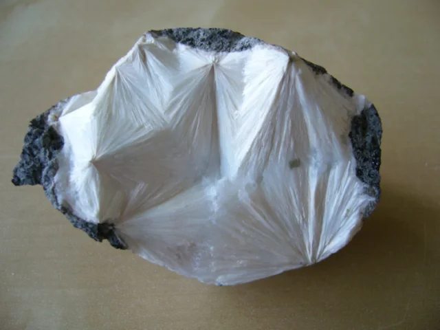 Pectolite