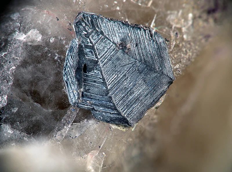 Mineral photo of Bismuth from locality Cínovec, Czech Republic