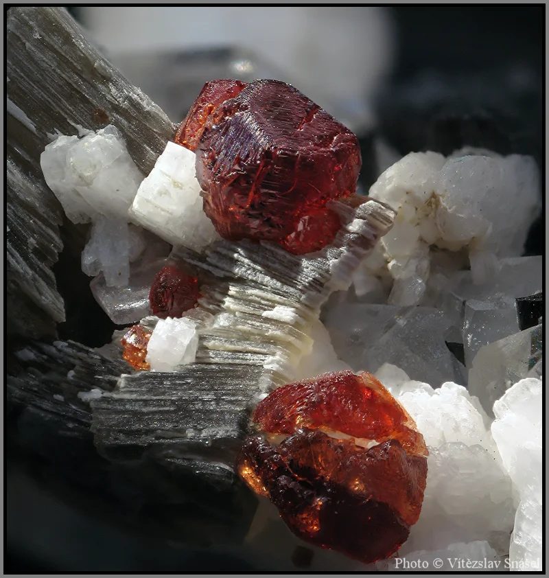 Muscovite, Spessartine
