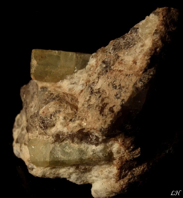 Mineral photo of Beryl from locality Maršíkov, Střelecký důl, Czech Republic