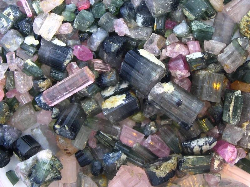 Elbaite, Foitite